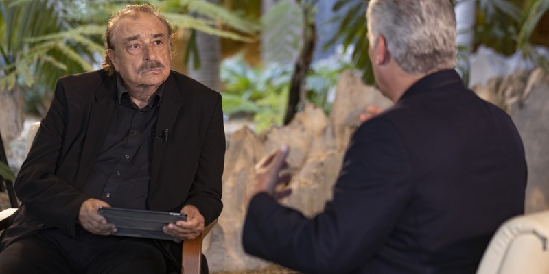 Entrevista concedida a Ignacio Ramonet, catedrático y periodista español