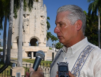 Díaz-Canel en Santa Ifigenia: “Fidel nunca se rindió”