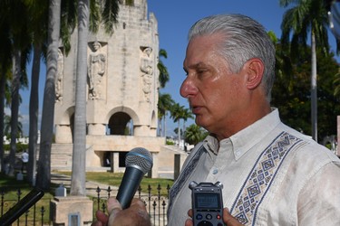 Díaz-Canel en Santa Ifigenia: “Fidel nunca se rindió” 3