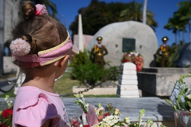 Díaz-Canel en Santa Ifigenia: “Fidel nunca se rindió” 9