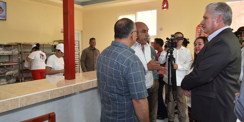Toma de Posesión Gobernador y Vicegobernador en Villa Clara y recorrido por la ciudad