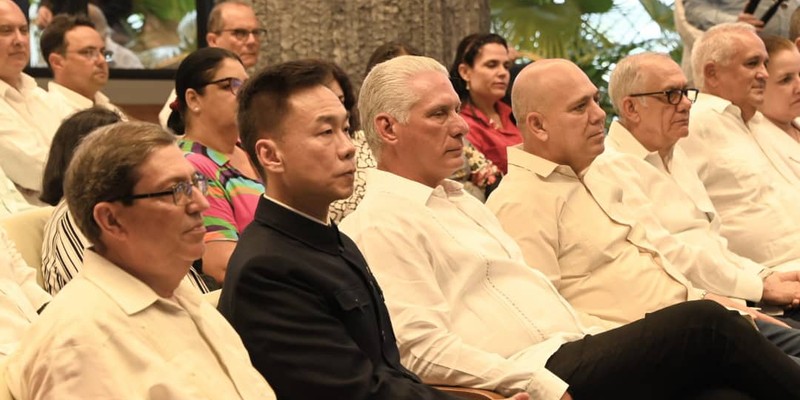 China y Cuba están unidas en un camino común de lucha revolucionaria para conquistar la plena independencia y soberanía