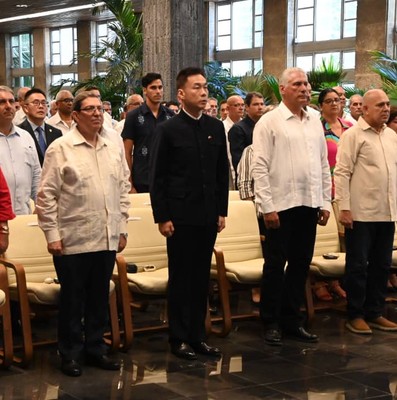 China y Cuba están unidas en un camino común de lucha revolucionaria para conquistar la plena independencia y soberanía
