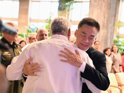 China y Cuba están unidas en un camino común de lucha revolucionaria para conquistar la plena independencia y soberanía
