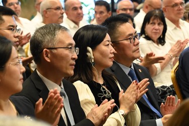 China y Cuba están unidas en un camino común de lucha revolucionaria para conquistar la plena independencia y soberanía 10