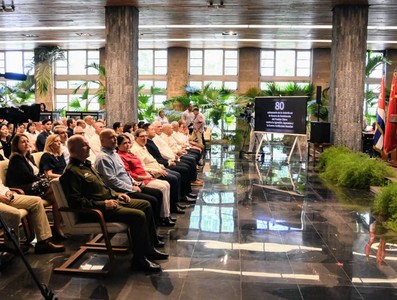 China y Cuba están unidas en un camino común de lucha revolucionaria para conquistar la plena independencia y soberanía