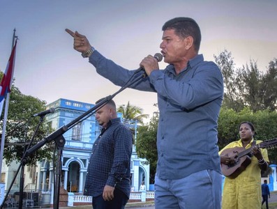 Cuba y Venezuela: un solo corazón en dos trincheras