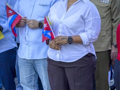 Cuba y Venezuela: un solo corazón en dos trincheras