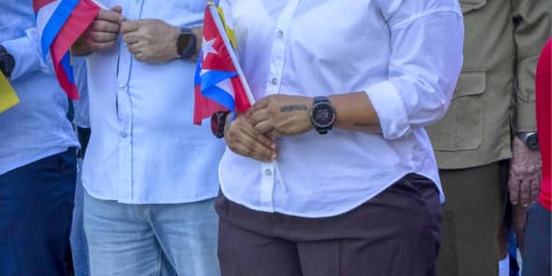 Cuba y Venezuela: un solo corazón en dos trincheras