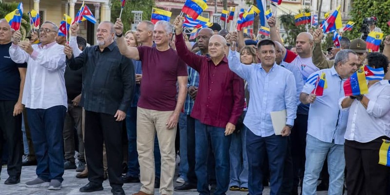 Cuba y Venezuela: un solo corazón en dos trincheras