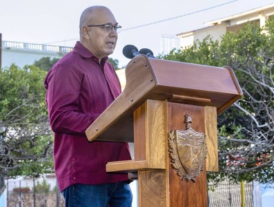 Cuba y Venezuela: un solo corazón en dos trincheras