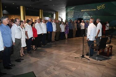 Asistió Díaz-Canel a conmemoración por el Centenario del primer Partido Comunista de Cuba 11