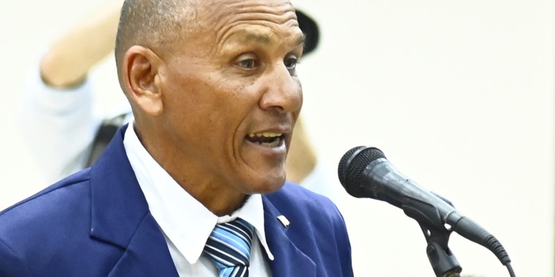 Díaz-Canel a trabajadores excepcionales: “Ustedes son inspiración”