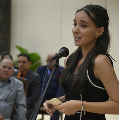 Díaz-Canel a trabajadores excepcionales: “Ustedes son inspiración”
