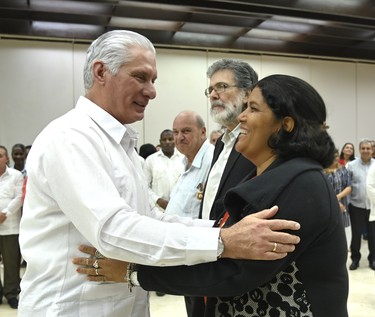 Díaz-Canel a trabajadores excepcionales: “Ustedes son inspiración” 18