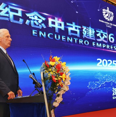 Presidente Diaz-Canel en China