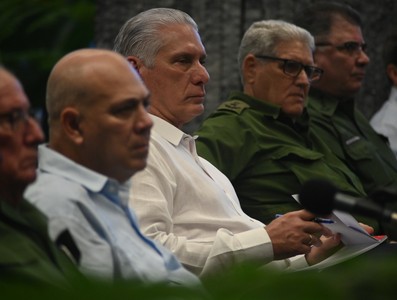 “Por la Patria, la Revolución y el Socialismo, siempre vamos a vencer”