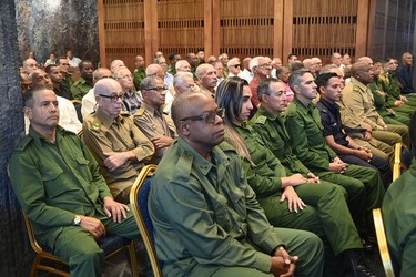 “Por la Patria, la Revolución y el Socialismo, siempre vamos a vencer” 4