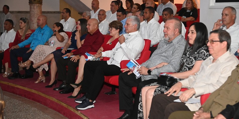 Razones del patriotismo y el arte