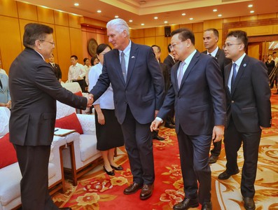 Presidente Diaz-Canel en China