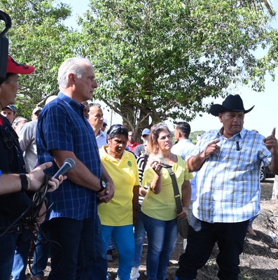 Las experiencias demuestran que «es posible producir más para el pueblo»