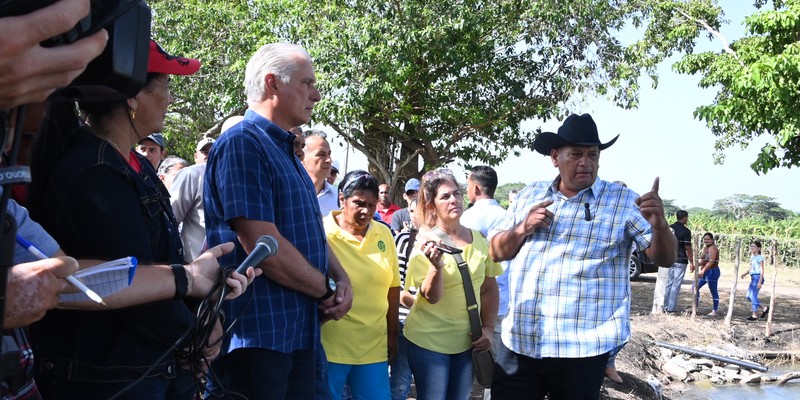 Las experiencias demuestran que «es posible producir más para el pueblo»