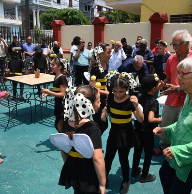 Visita Díaz-Canel dos lugares de La Habana hechos con amor