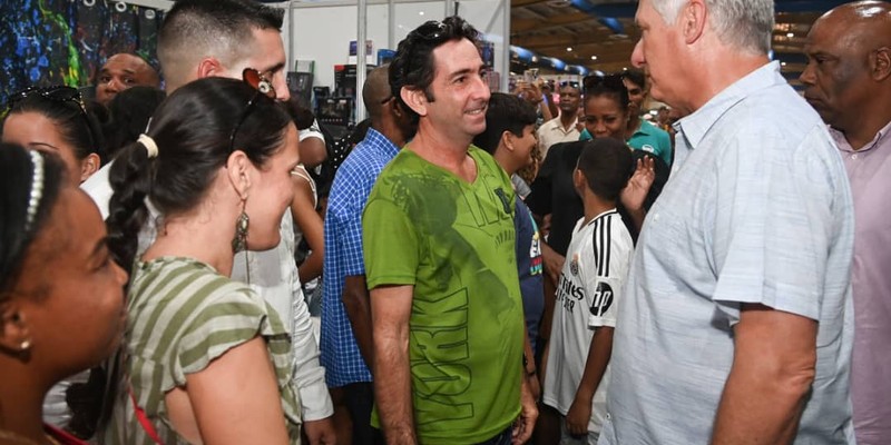 Visita Díaz-Canel dos lugares de La Habana hechos con amor