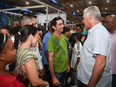 Visita Díaz-Canel dos lugares de La Habana hechos con amor 11