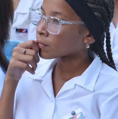 Díaz-Canel: “Mientras haya en Cuba aulas con estudiantes, y escuelas con maestros, hay nación, hay Patria, hay Revolución y hay Socialismo”