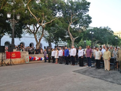 Díaz-Canel: “Mientras haya en Cuba aulas con estudiantes, y escuelas con maestros, hay nación, hay Patria, hay Revolución y hay Socialismo”