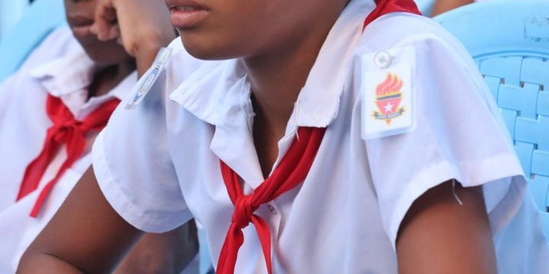 Díaz-Canel: “Mientras haya en Cuba aulas con estudiantes, y escuelas con maestros, hay nación, hay Patria, hay Revolución y hay Socialismo”