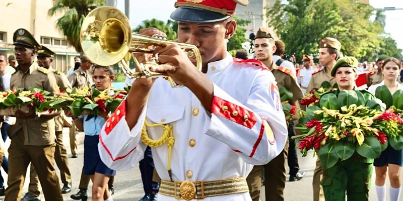 Homenaje a Camilo Cienfuegos