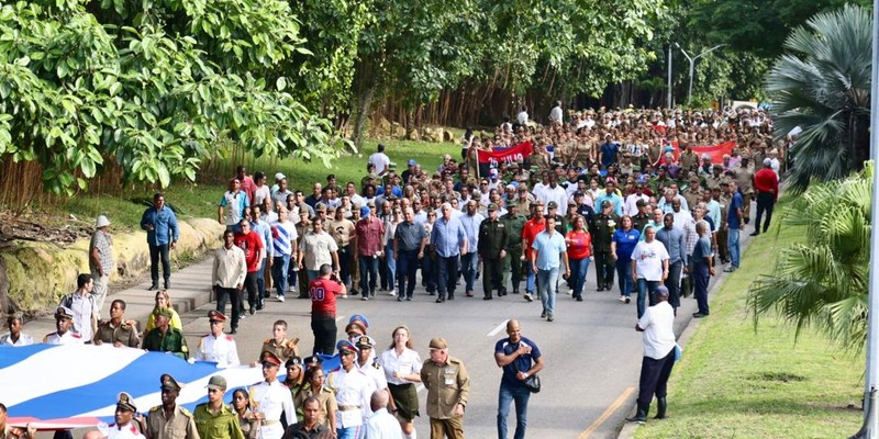 Homenaje a Camilo Cienfuegos
