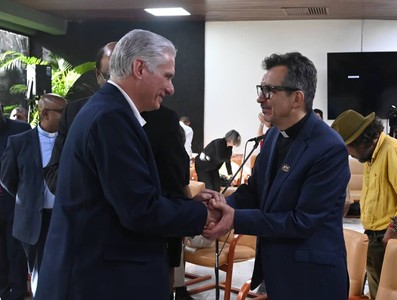 “Cuenten esta realidad”, pidió Díaz-Canel a representantes de organizaciones ecuménicas internacionales