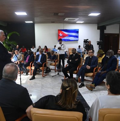 “Cuenten esta realidad”, pidió Díaz-Canel a representantes de organizaciones ecuménicas internacionales