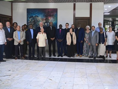 “Cuenten esta realidad”, pidió Díaz-Canel a representantes de organizaciones ecuménicas internacionales