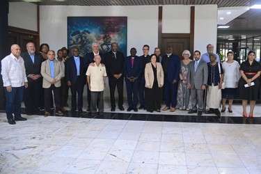 “Cuenten esta realidad”, pidió Díaz-Canel a representantes de organizaciones ecuménicas internacionales 9