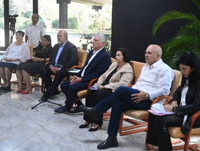 “Cuenten esta realidad”, pidió Díaz-Canel a representantes de organizaciones ecuménicas internacionales