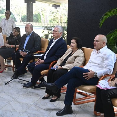 “Cuenten esta realidad”, pidió Díaz-Canel a representantes de organizaciones ecuménicas internacionales