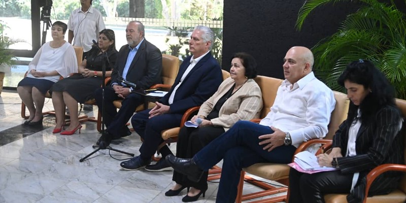 “Cuenten esta realidad”, pidió Díaz-Canel a representantes de organizaciones ecuménicas internacionales