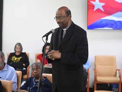 “Cuenten esta realidad”, pidió Díaz-Canel a representantes de organizaciones ecuménicas internacionales