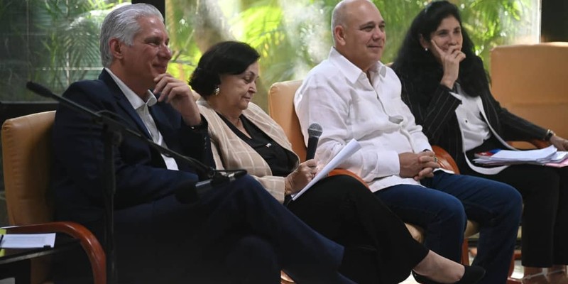 “Cuenten esta realidad”, pidió Díaz-Canel a representantes de organizaciones ecuménicas internacionales