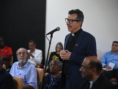 “Cuenten esta realidad”, pidió Díaz-Canel a representantes de organizaciones ecuménicas internacionales