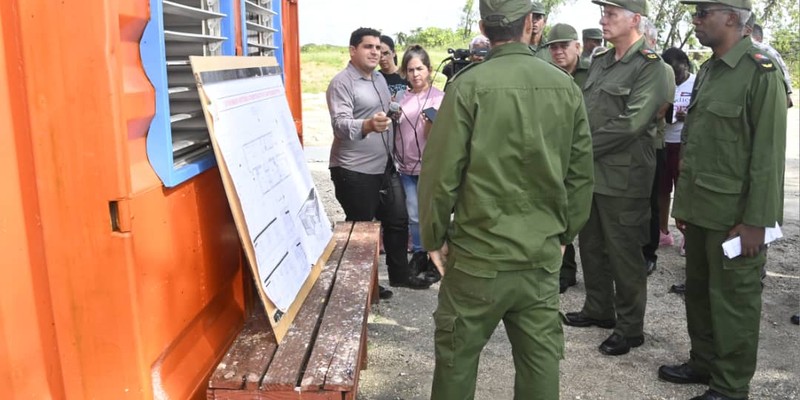 Díaz-Canel desde la tierra que se recupera del huracán