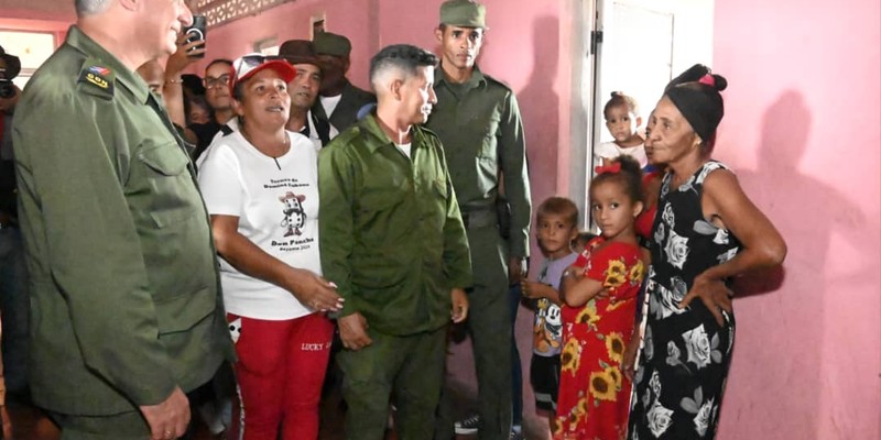 Díaz-Canel desde la tierra que se recupera del huracán