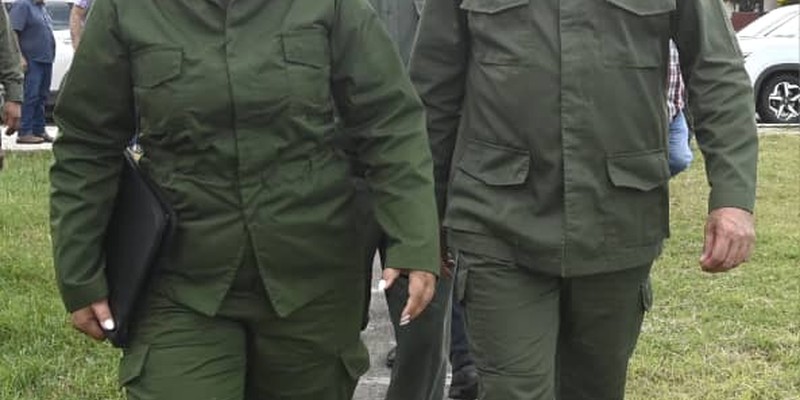 Díaz-Canel desde la tierra que se recupera del huracán