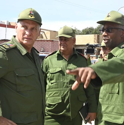 Díaz-Canel desde la tierra que se recupera del huracán