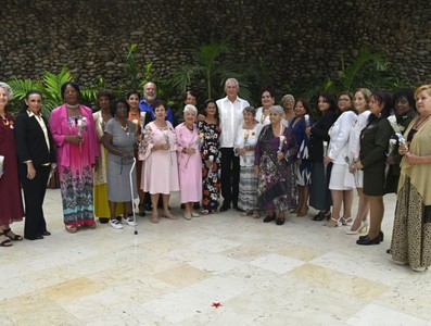 El permanente reconocimiento a las mujeres en Revolución