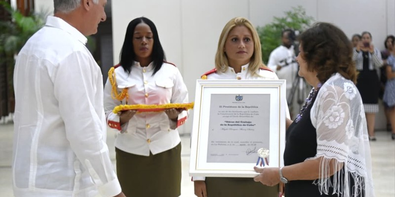 El permanente reconocimiento a las mujeres en Revolución